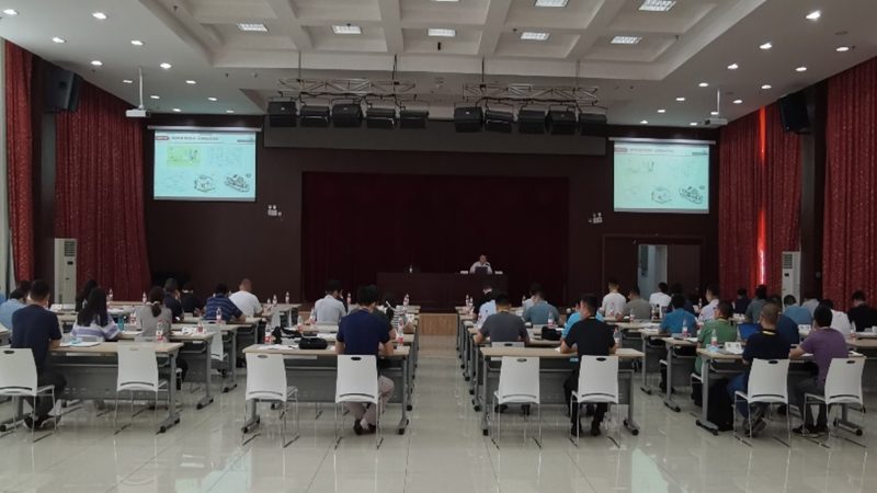 选择一个合适的加盟品牌是加盟成功的关键。可以从以下几个方面进行考察：